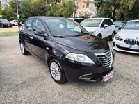 Usata Lancia Ypsilon Gold 69 CV (50 kW) 2015 Nero Utilitaria