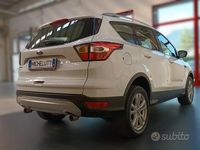Usata Ford Kuga Business Edition 120 CV (88 kW) 2018 Bianco(met.) SUV