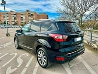 Usata Ford Kuga Vignale 150 CV (110 kW) 2017 Nero SUV