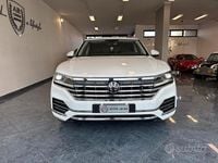 Usata VW Touareg Elegance 231 CV (169 kW) 2022 Bianco SUV