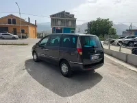 Usata Lancia Phedra 128 CV (94 kW) 2003 Grigio Monovolume