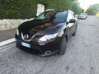 Usata Nissan Qashqai N-Connecta 110 CV (80 kW) 2017 Nero SUV