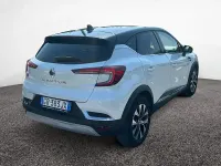 Usata Renault Captur Techno 101 CV (74 kW) 2023 Bianco SUV