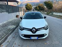 Usata Renault Clio IV 90 CV (66 kW) 2014 Bianco Berlina