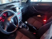 Usata Alfa Romeo 147 116 CV (85 kW) 2006 Grigio Utilitaria