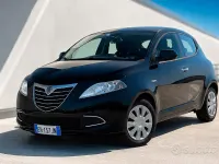 Usata Lancia Ypsilon 95 CV (69 kW) 2012 Nero Utilitaria