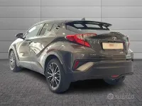 Usata Toyota C-HR Lounge 98 CV (72 kW) 2017 Grigio SUV