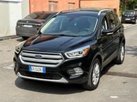 Usata Ford Kuga Titanium 120 CV (88 kW) 2017 Nero SUV