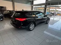 Usata Ford Focus Business Edition 120 CV (88 kW) 2022 Nero Station wagon