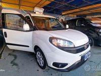 Usata Fiat Doblò Lounge 95 CV (69 kW) 2018 Bianco Monovolume
