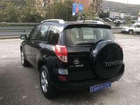 Usata Toyota RAV4 Luxury 136 CV (100 kW) 2007 Nero SUV