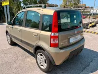 Usata Fiat Panda Climbing 60 CV (44 kW) 2009 Oro Utilitaria