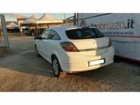 usata Opel Astra GTC 1.7 CDTI 101CV Diesel