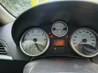 Gebraucht Peugeot 207 95 PS (69 kW) 2011 Grau Kombi