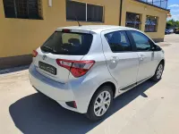 Usata Toyota Yaris Active 69 CV (50 kW) 2018 Perla Berlina