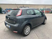 Usata Fiat Punto Street 69 CV (50 kW) 2015 Grigio Utilitaria