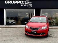 Usata Lancia Ypsilon Gold 70 CV (51 kW) 2022 Rosso Utilitaria
