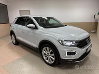 Usata VW T-Roc Style 150 CV (110 kW) 2018 Grigio SUV