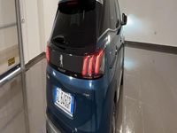 Usata Peugeot 3008 Allure 181 CV (133 kW) 2022 Blue celebes SUV