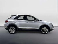 Usata VW T-Roc Style 150 CV (110 kW) 2023 Pyrit silver metallizzato nero SUV