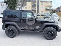 Usata Jeep Wrangler Sport 177 CV (130 kW) 2010 Nero SUV