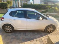 Usata Peugeot 208 Allure 75 CV (55 kW) 2016 Bianco Utilitaria
