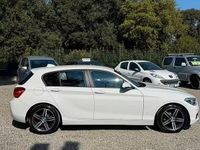 Usata BMW 118 Sport Line 150 CV (110 kW) 2017 Bianco Utilitaria