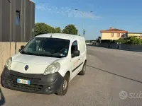 Usata Renault Kangoo 105 CV (77 kW) 2008 Monovolume