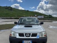 Usata Nissan King 133 CV (97 kW) 2004 Argento Pick-up