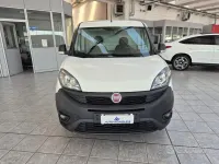 Usata Fiat Doblò Lounge 95 CV (69 kW) 2020 Bianco Monovolume
