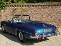 Usata Mercedes 190 105 CV (77 kW) 1960 Blu Berlina