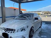 Usata Mercedes CLA200 AMG 136 CV (100 kW) 2015 Bianco Berlina