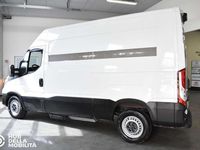 Usata Iveco Daily 136 CV (100 kW) 2022 Bianco Furgone
