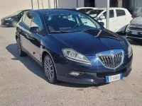 Usata Lancia Delta 120 CV (88 kW) 2009 Blu Utilitaria