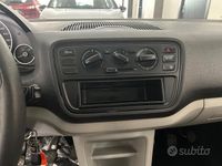 Usata Seat Mii Style 68 CV (50 kW) 2018 Giallo Utilitaria