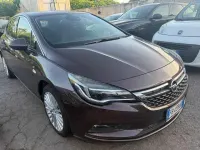 Usata Opel Astra 110 CV (80 kW) 2015 Rosso Berlina
