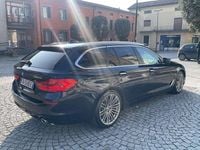 Usata BMW 520 Luxury Line 190 CV (139 kW) 2018 Blu Station wagon