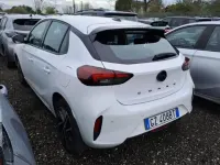 Usata Opel Corsa 101 CV (74 kW) 2024 Grigio / metallizzato Berlina