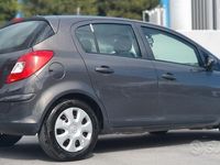 Usata Opel Corsa 85 CV (62 kW) 2013 Grigio Berlina