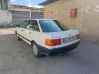 Usata Audi 80 73 CV (53 kW) 1989 Bianco Berlina