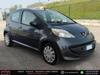 Usata Citroën C1 68 CV (50 kW) 2008 Grigio Utilitaria
