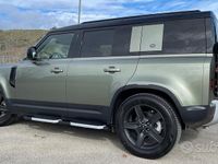 Usata Land Rover Defender SE 200 CV (147 kW) 2023 Verde SUV