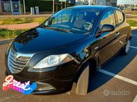Usata Lancia Ypsilon 69 CV (50 kW) 2014 Nero Utilitaria