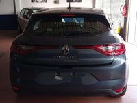 Usata Renault Mégane IV Life 116 CV (85 kW) 2019 Grigio Berlina