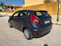 Usata Ford Fiesta 95 CV (69 kW) 2010 Blu Berlina