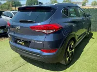 Usata Hyundai Tucson 141 CV (103 kW) 2018 Bluazzurro SUV