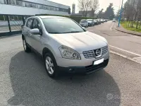 Usata Nissan Qashqai 150 CV (110 kW) 2008 Grigio SUV
