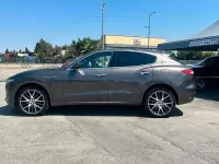 Usata Maserati Levante 275 CV (202 kW) 2017 Grigio SUV