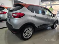 Usata Renault Captur 90 CV (66 kW) 2014 Grigio SUV