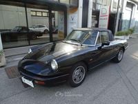 Usata Alfa Romeo Spider 106 CV (77 kW) 1991 Nero Cabrio